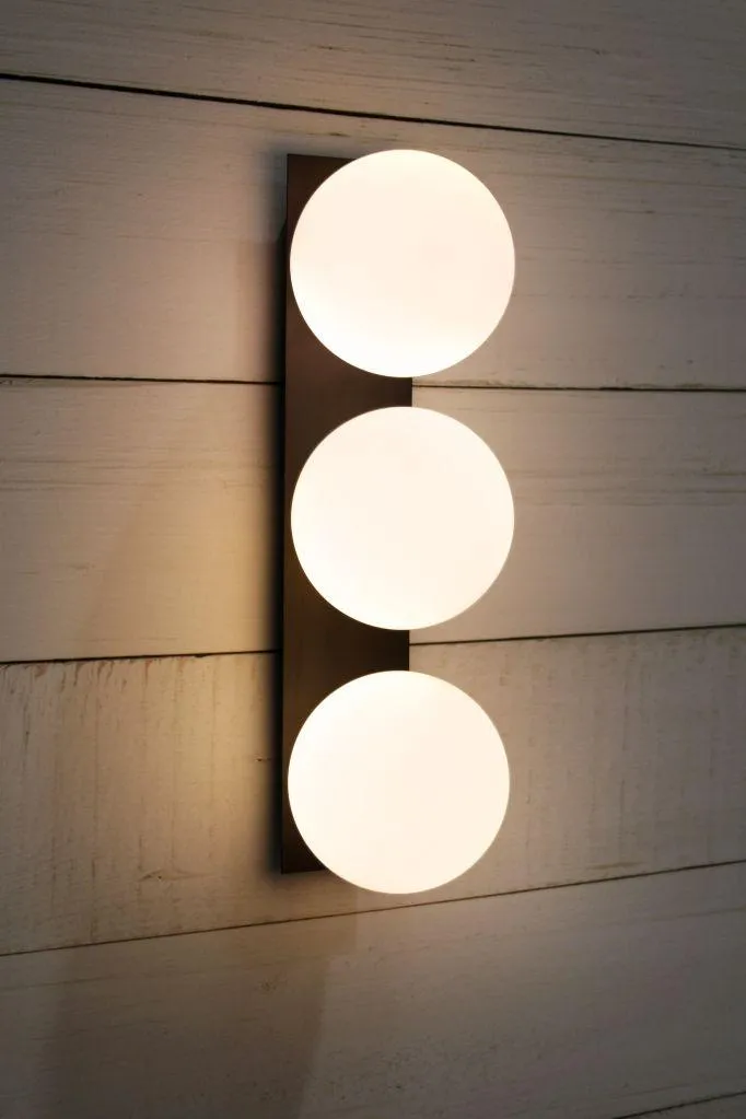 Banff Spheres 3 Light Wall Bracket