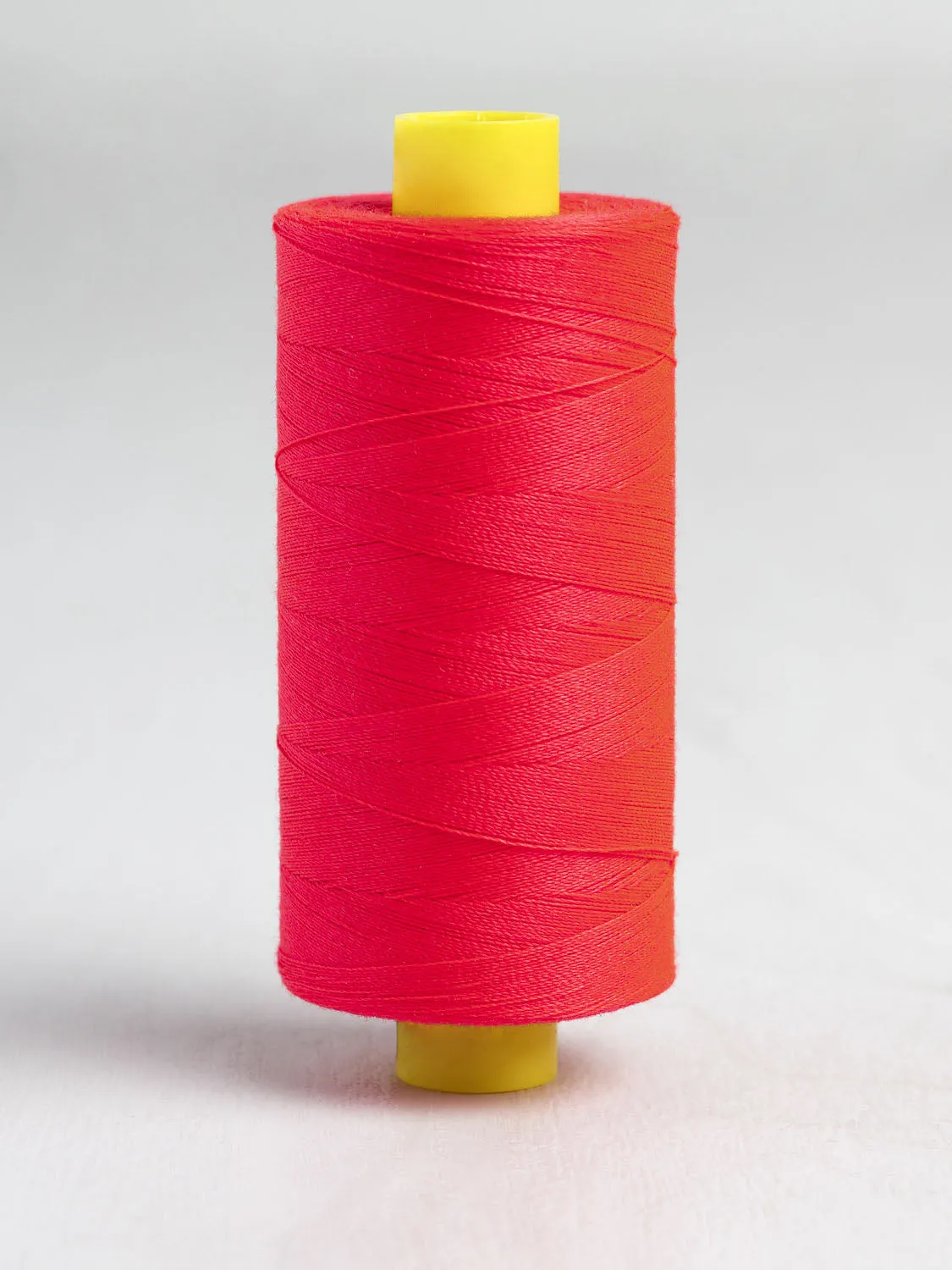 Gütermann Mara 100 All Purpose Thread - Electric Flamingo