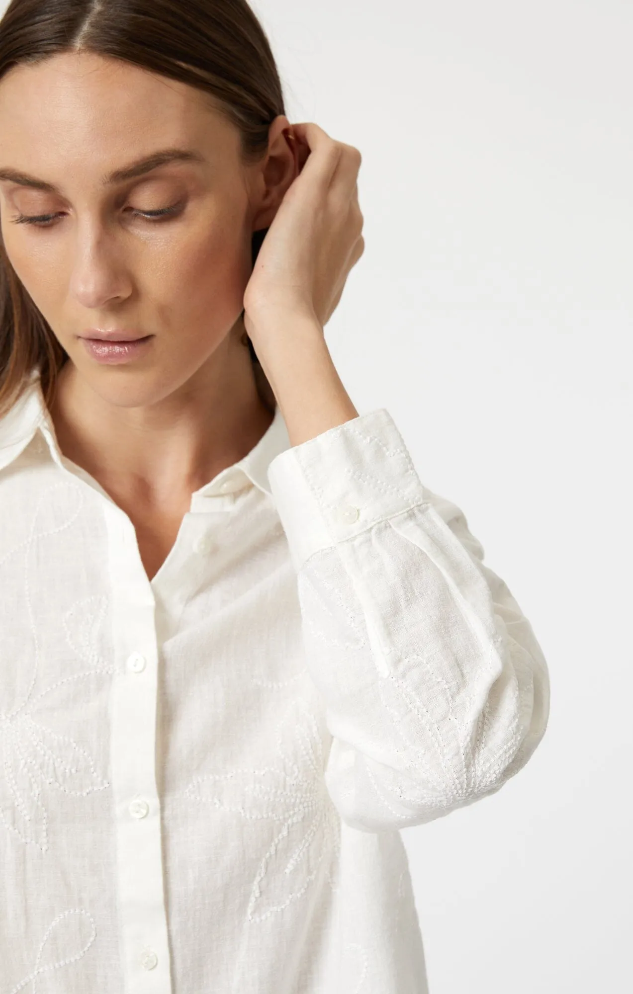 JACQUARD LONG SLEEVE SHIRT IN WHITE