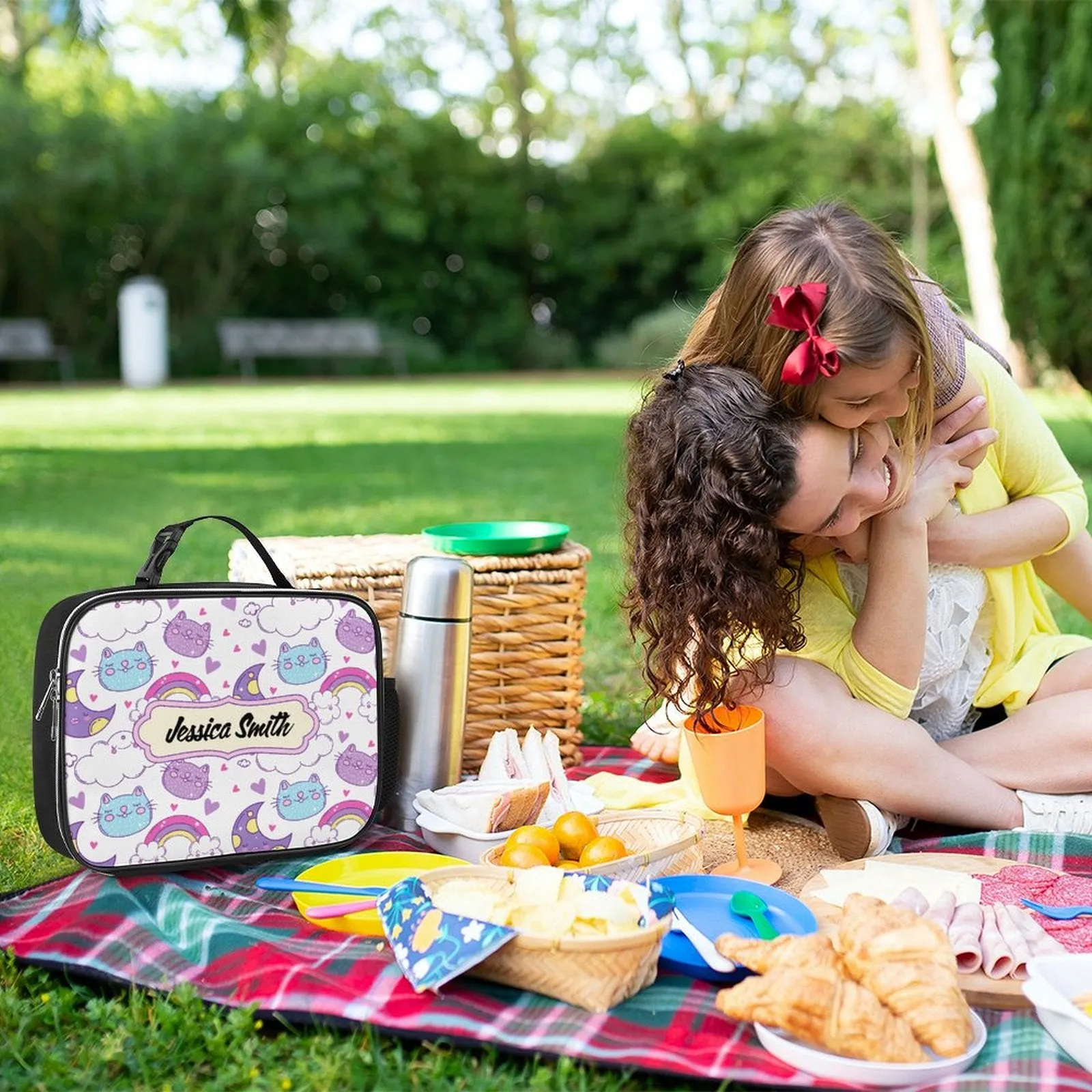 Personalized Name Cartoon Pattern Insulated Lunch Bag