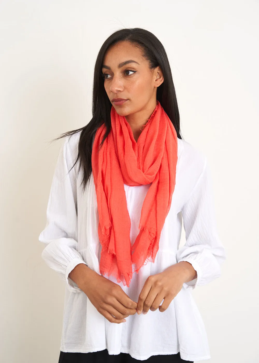 SYNTHIA SOFT SCARF - CORAL