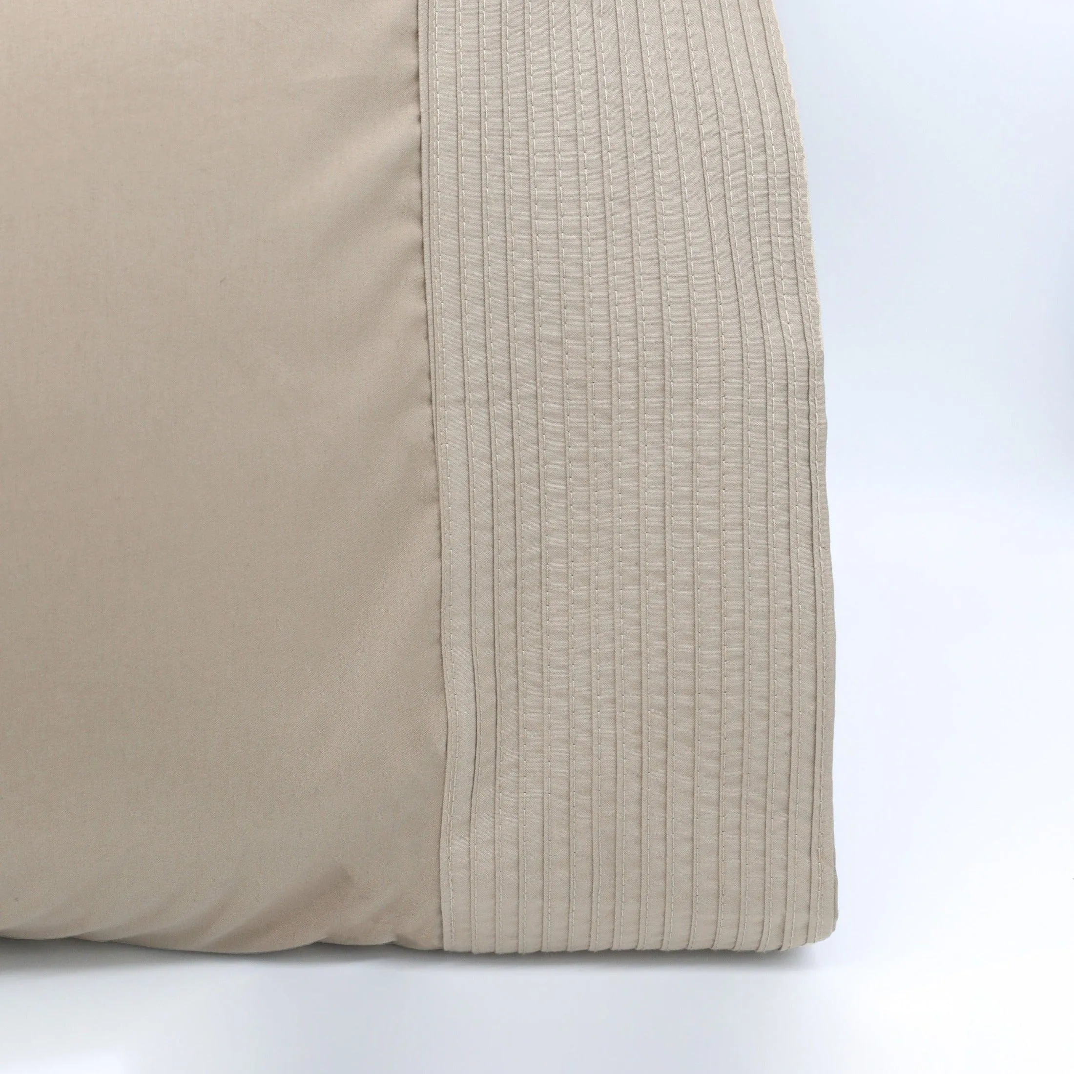 Vilano Pleated Pillow Cases