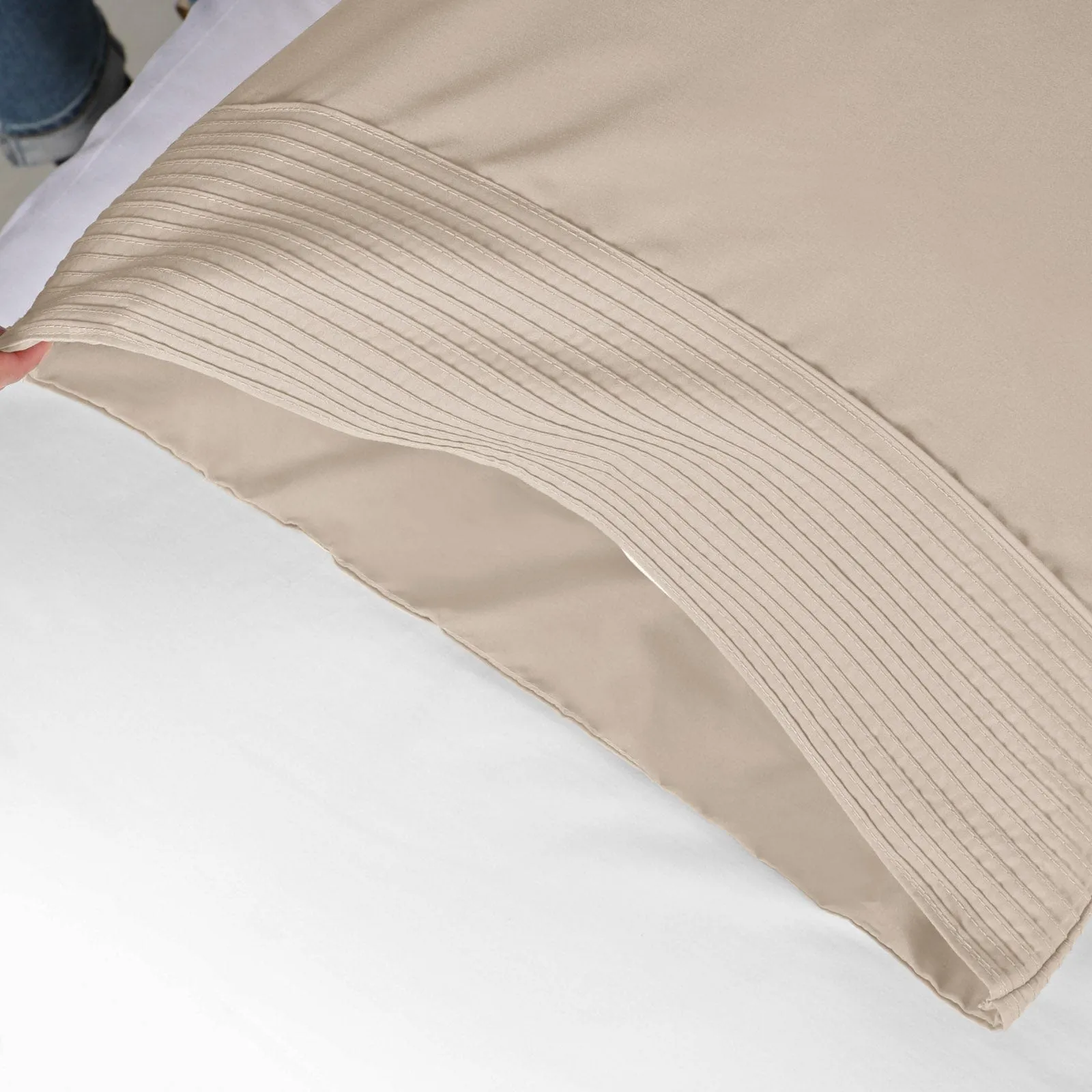 Vilano Pleated Pillow Cases