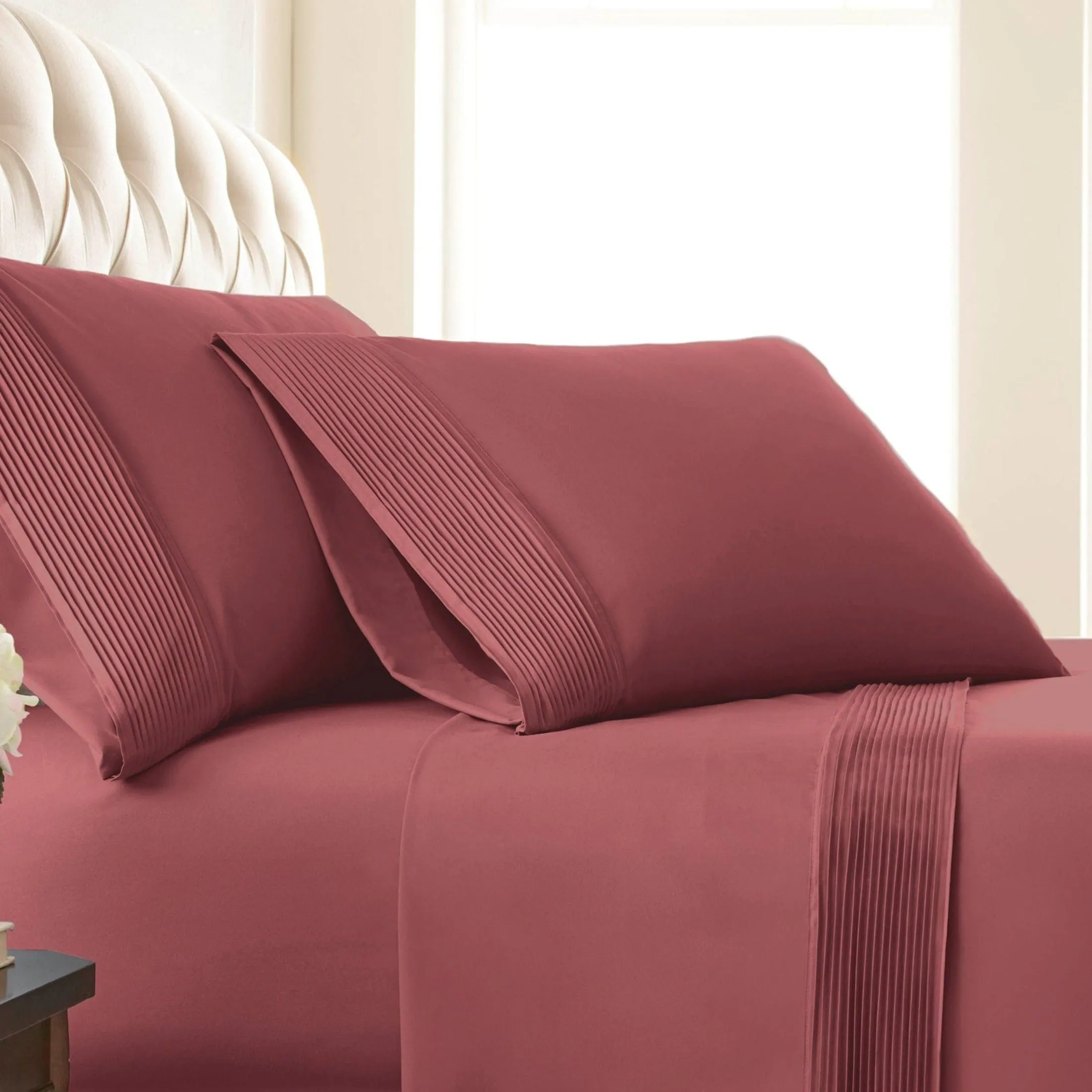 Vilano Pleated Pillow Cases